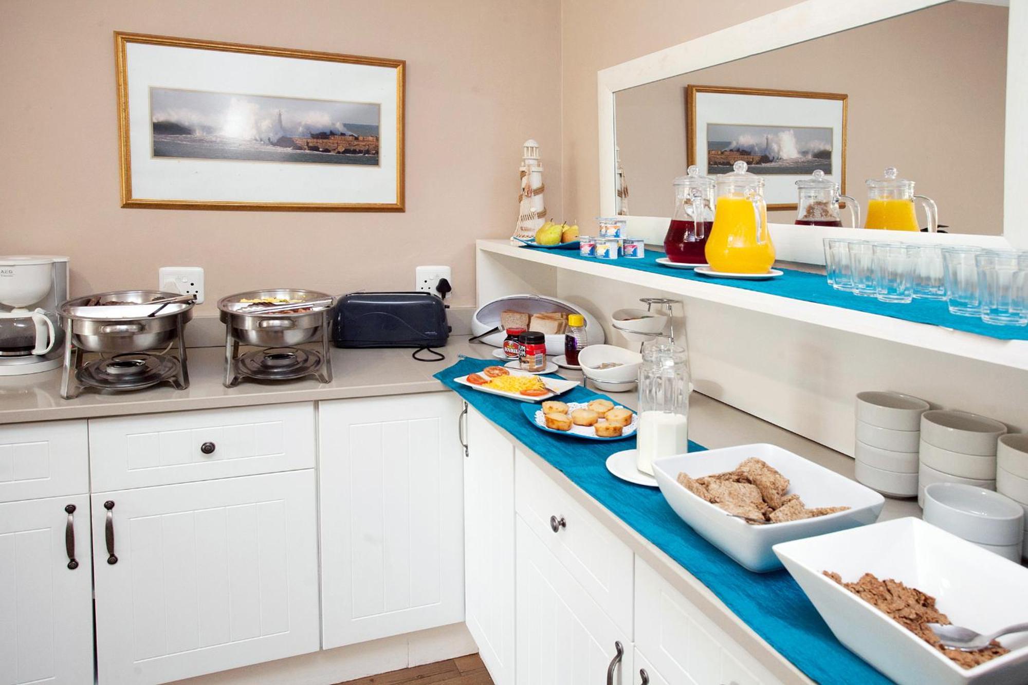 The Reef Apartments East London Extérieur photo