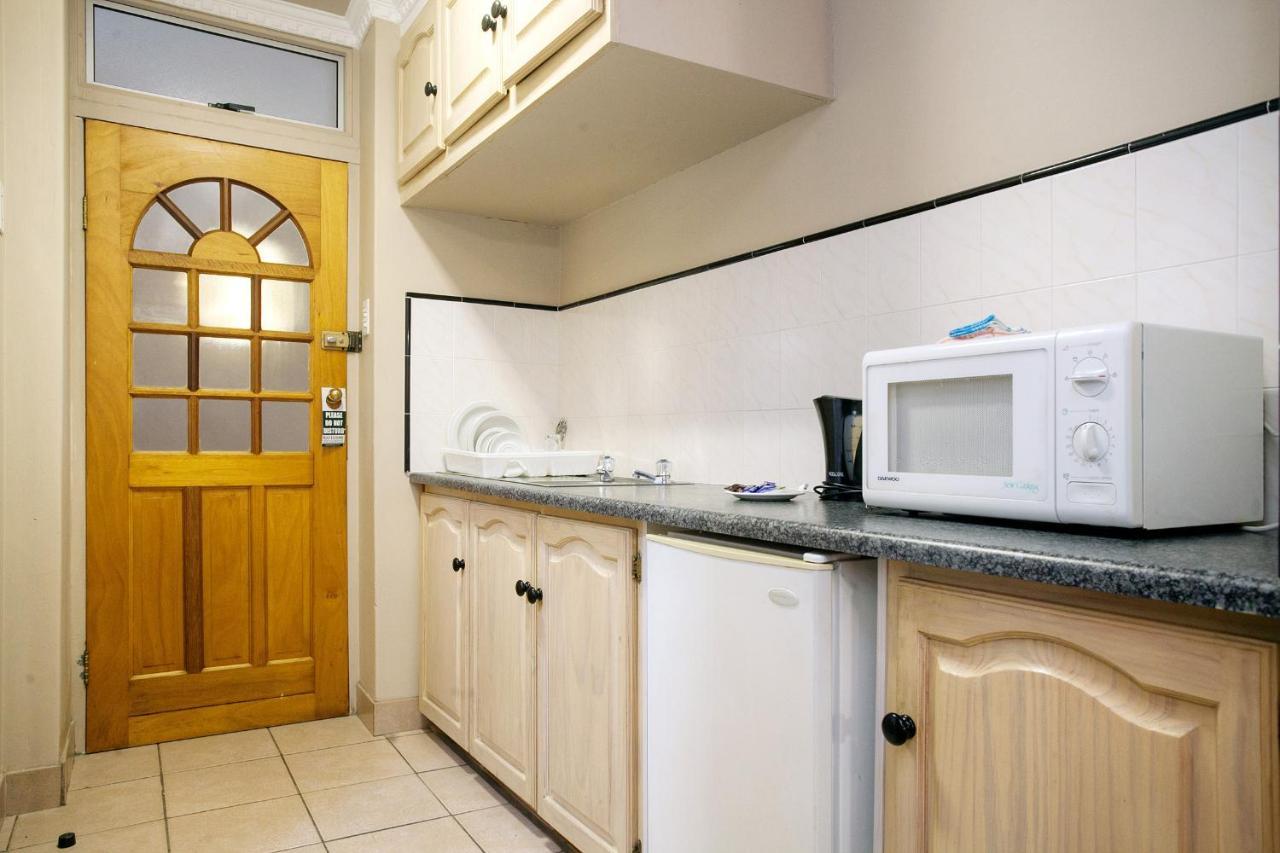 The Reef Apartments East London Extérieur photo